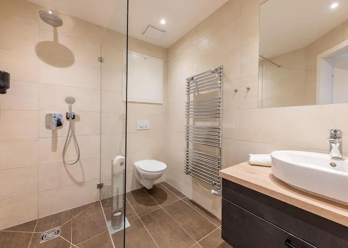 Appartementhaus Falke Und Adler Apartmán *